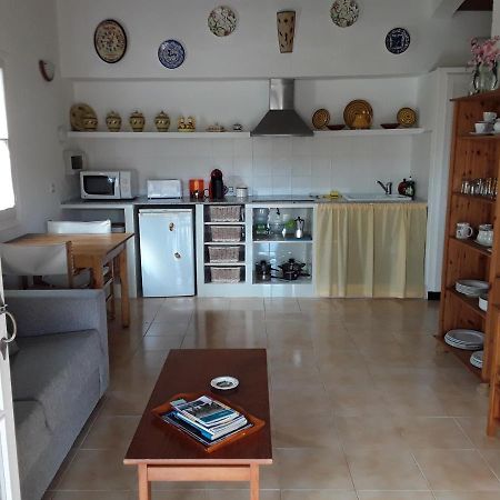 Apartamento En Calan Blanes, Ciutadella Appartement Cala'N Blanes  Buitenkant foto